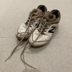 New Balance ホワイト スパイク