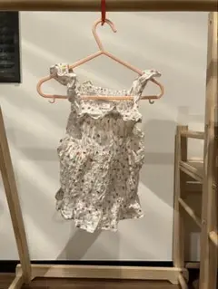 ザラキッズ　花柄ノースリーブトップス