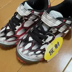【新品未使用】アサヒシューズ　ガチ強スニーカー 17cm