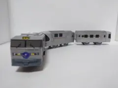 Item thumbnail for item 71476447-8995-4221-9e8a-b7d37d74b78d