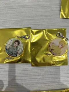 ナムコ　鬼滅の刃　竈門炭治郎 我妻善逸 アクリルチャーム 2個