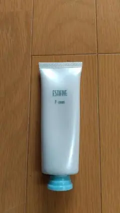 ESTIFIVE レピオナ　ピーリングクリーム