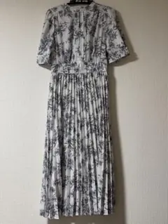 【美品】toccocloset ２WAYピンタックネックプリーツワンピース