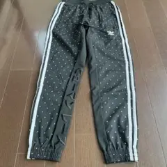 お値下げファレル　adidas ヒューマンレース　ブラック