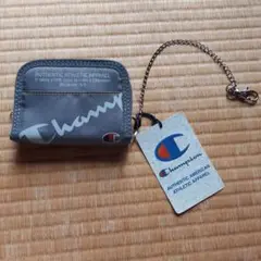 Champion ナイロン 二つ折り財布　チェーン付き　ACE