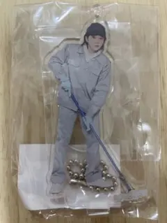 ライラック アクリルキーホルダー 「清掃員もとき」