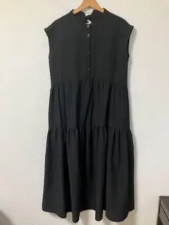 【新品未使用】　ティアードワンピース　黒