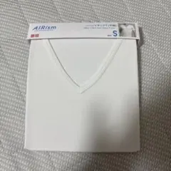 ユニクロ　AIRism VネックTシャツ　Sサイズ