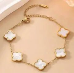 ヴィンテージアルハンブラ　ブレスレット　白