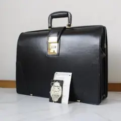 【美品】ライオンレザー サドル ダレスバッグ ブラック ビジネスバッグ