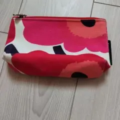 【格安】マリメッコ　ポーチ marimekko Unikko ウニッコ