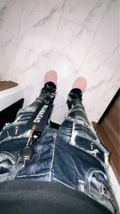 VALABASAS ダメージデニムパンツ