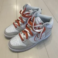 完売品　美品Nike WMNS DUNK HIGH SE 25cm