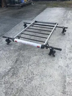 Item thumbnail for item c76b605b-e33e-4b23-8827-fe2e5d2e8107