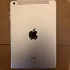iPad (モデル A1459) シルバー