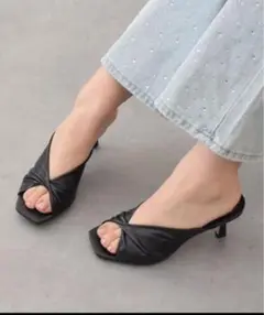 Item thumbnail for item f0310906-e4c9-43ee-a8a5-8765320356ce