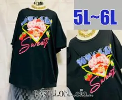 10 レディース大きいサイズ　5L 6L Tシャツ　ロゴ　ブラック　個性　 半袖