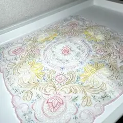 【訳あり】スワトウSWATOW カラー　ハンカチ✨手刺繍　花柄　❸