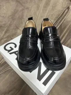 最終値下げ　GANNI パテントローファー　37 最終値下げGANNI パテントローファー37