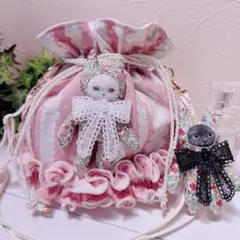 コヤンイサムチョン♡バミちゃんとオッドアイにゃんのお揃い！巾着ショルダーバッグ