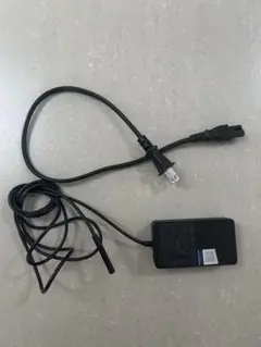 純正中古　Microsoft Surface 充電コード