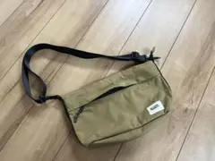 カーキ ナイロン サコッシュ
