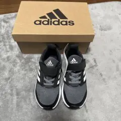 【新品未使用】adidas キッズ スニーカー