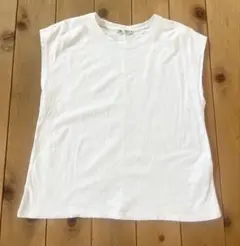 ZARA フレンチスリーブ　白