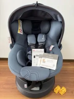 【美品】エールベベ・クルット5 Oui デニムブルー　ウィ ISOFIX