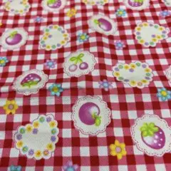 ハンドメイド　ハギレ　布