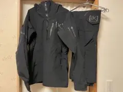 BURTON(バートン)akウェア/スノーボードウェア上下