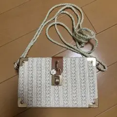 Item thumbnail for item 208fa33d-2557-4ae3-acd6-b0f8240a077a