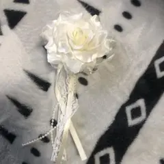 コサージュ