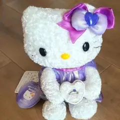 キティちゃん ぬいぐるみ (12月)