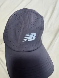 【New Balance】ブラック スポーツキャップ