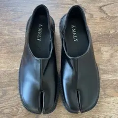 AMELY 足袋ローヒールパンプス　ブラック　23cm