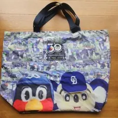 つば九郎デー　つば九郎&ドアラ コラボ　BIGエコトートバッグ Amazon.co.jp: つば九郎デー つば九郎&ドアラ コラボ BIG