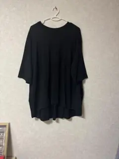 LAITERIE オーバーサイズ ブラックTシャツ