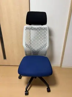 オカムラ　ビラージュ　オフィスチェア