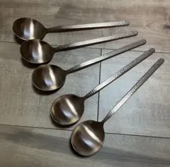 Item thumbnail for item de3110e4-a9f1-4cf9-8e18-6ab55cc5a63b