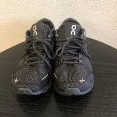 オン ランニングシューズ BK 22cm