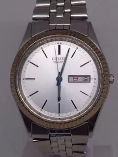 CITIZEN クォーツ 時計 シルバー　ライスブレス