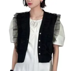 フリル　ベスト　新品　S
