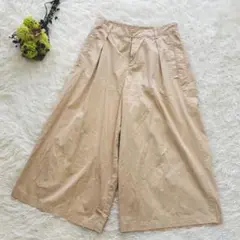 リーブルメゾン　ガウチョパンツ　ベージュ　ウエストゴム　カジュアル　無地　ワイド