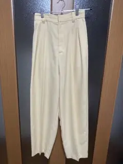 KBF 黄色スラックス