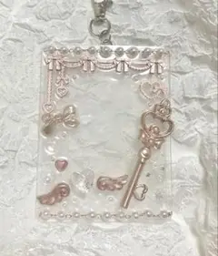 Item thumbnail for item e9543fd3-4de3-4991-8f26-05d57aeb1de3