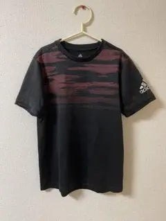 adidas Tシャツ