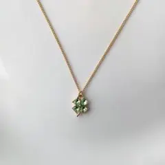 №863　四つ葉のクローバーチャームネックレス