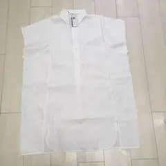 【8/11まで】新品　白　シャツワンピース