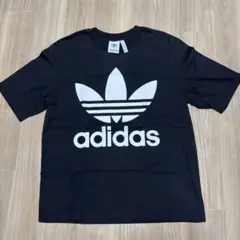 アディダス　adidas tシャツ